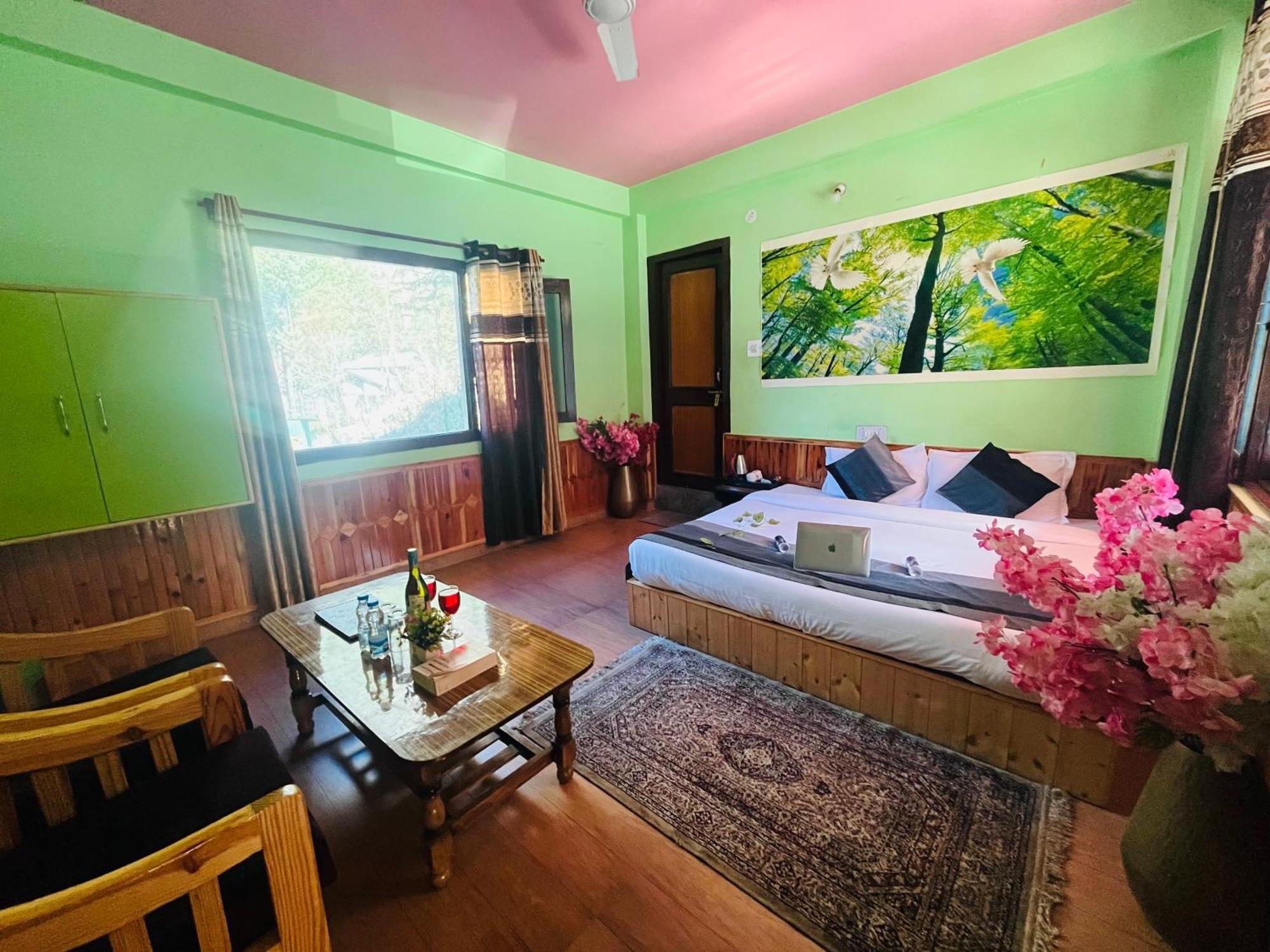 Hotel Dream Valley Kasol #Near Mall Road #River View #Parking #Gaming Zone #Open Terrace #Restaurant Exteriér fotografie