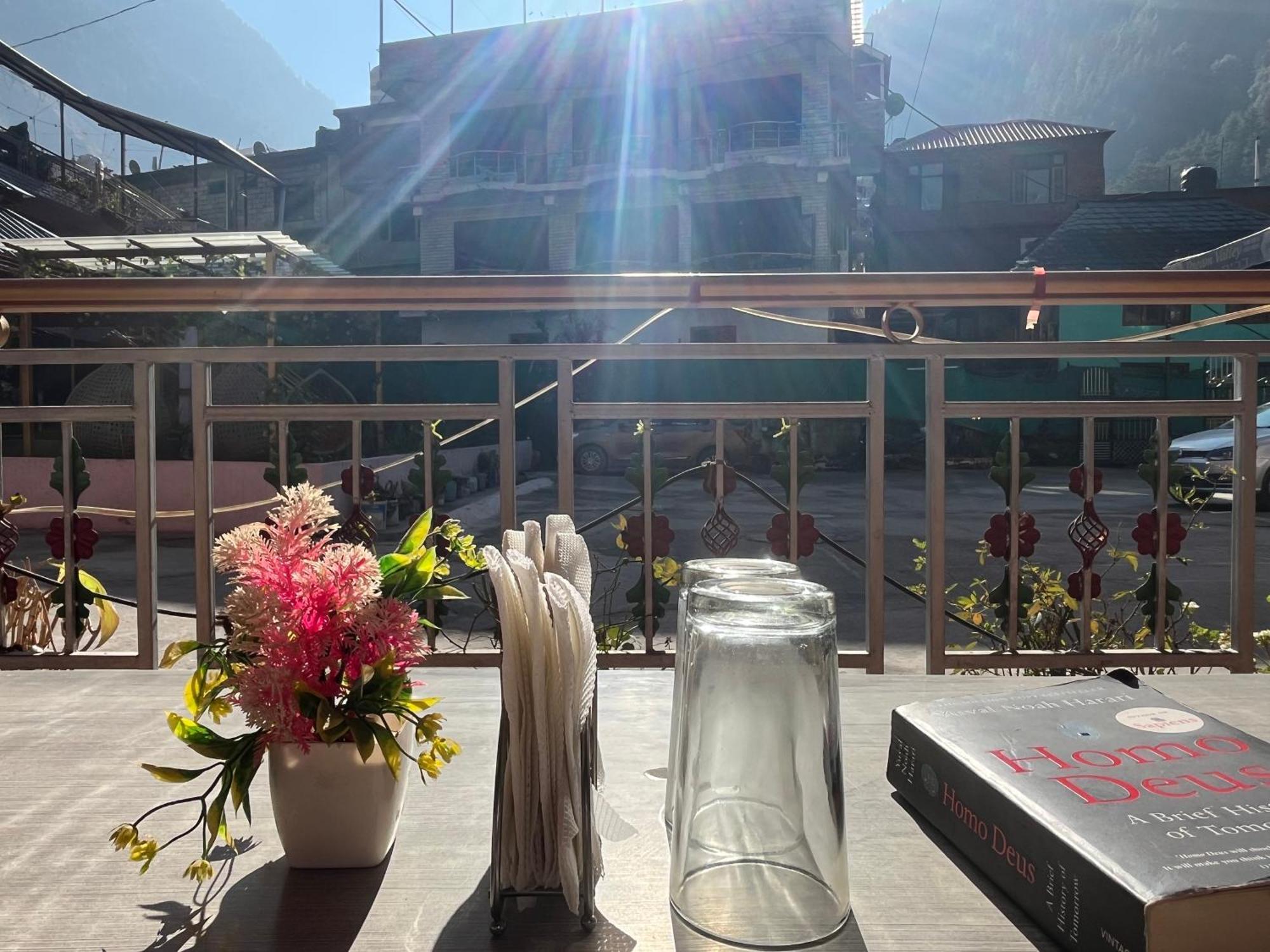 Hotel Dream Valley Kasol #Near Mall Road #River View #Parking #Gaming Zone #Open Terrace #Restaurant Exteriér fotografie