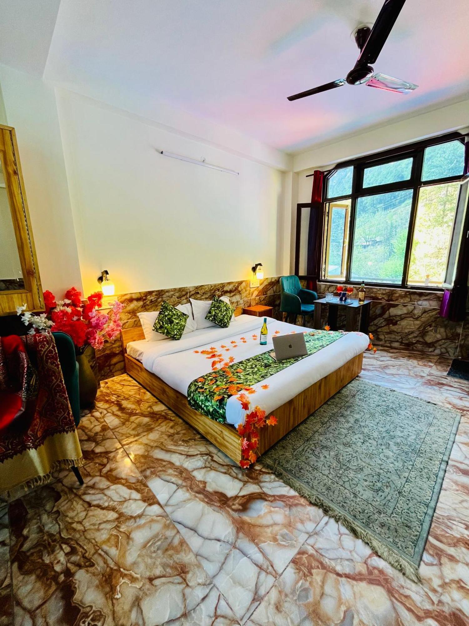 Hotel Dream Valley Kasol #Near Mall Road #River View #Parking #Gaming Zone #Open Terrace #Restaurant Exteriér fotografie