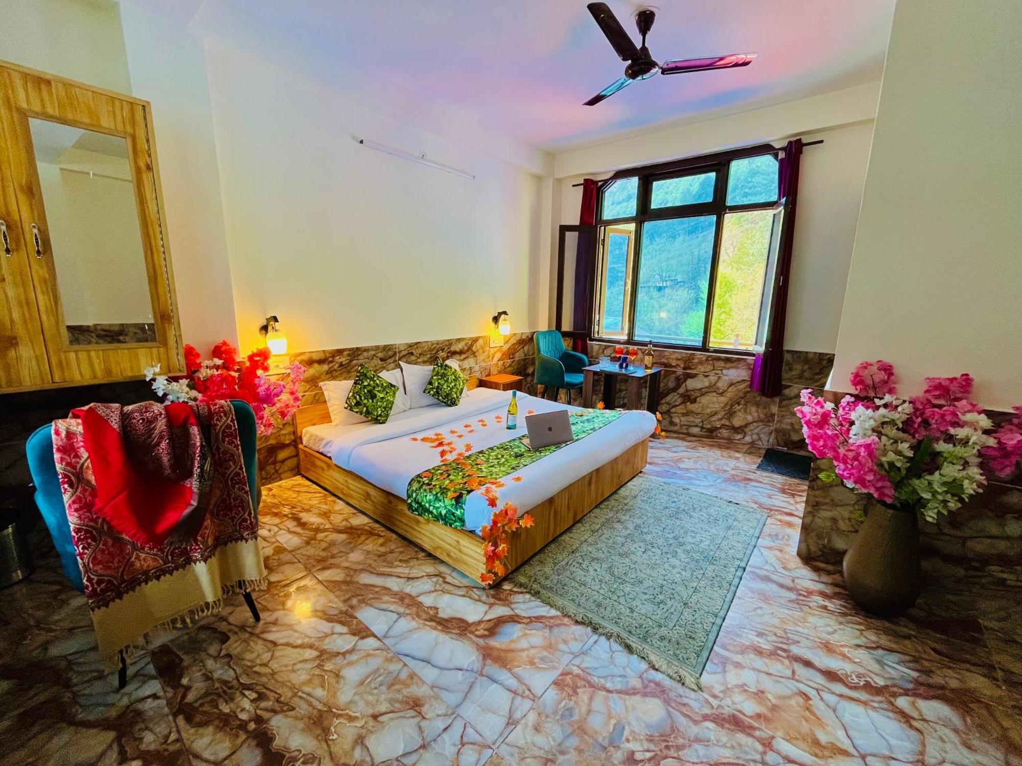 Hotel Dream Valley Kasol #Near Mall Road #River View #Parking #Gaming Zone #Open Terrace #Restaurant Exteriér fotografie