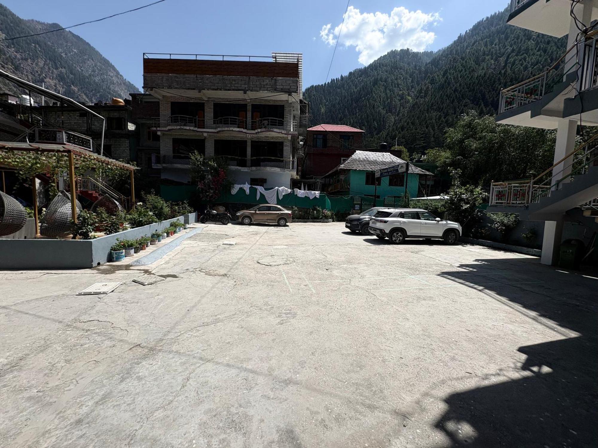 Hotel Dream Valley Kasol #Near Mall Road #River View #Parking #Gaming Zone #Open Terrace #Restaurant Exteriér fotografie